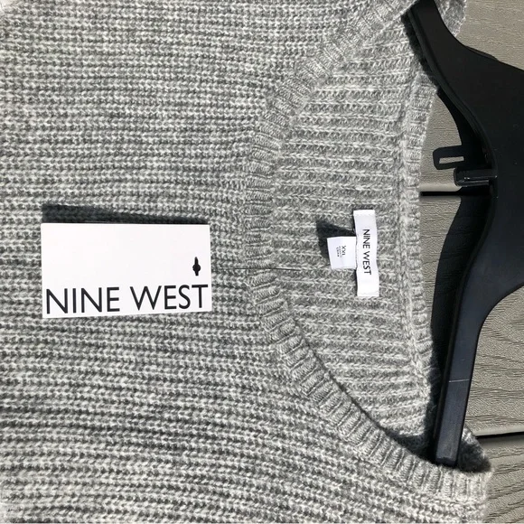 Nine West Womens Crewneck Long Sleeve Sweater Pullover Gray Chevron Top Size XXL - Picture 4 of 5